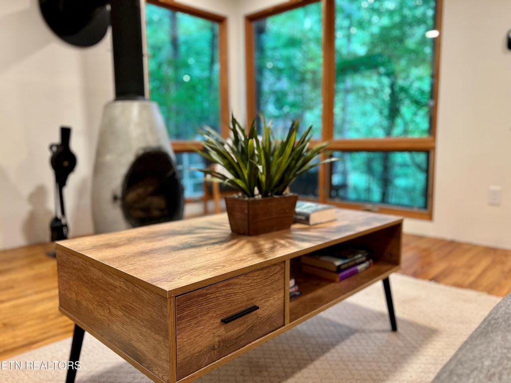 Photo of 1924 Duncan Rd, Knoxville, TN 37919 (MLS # 1327823)