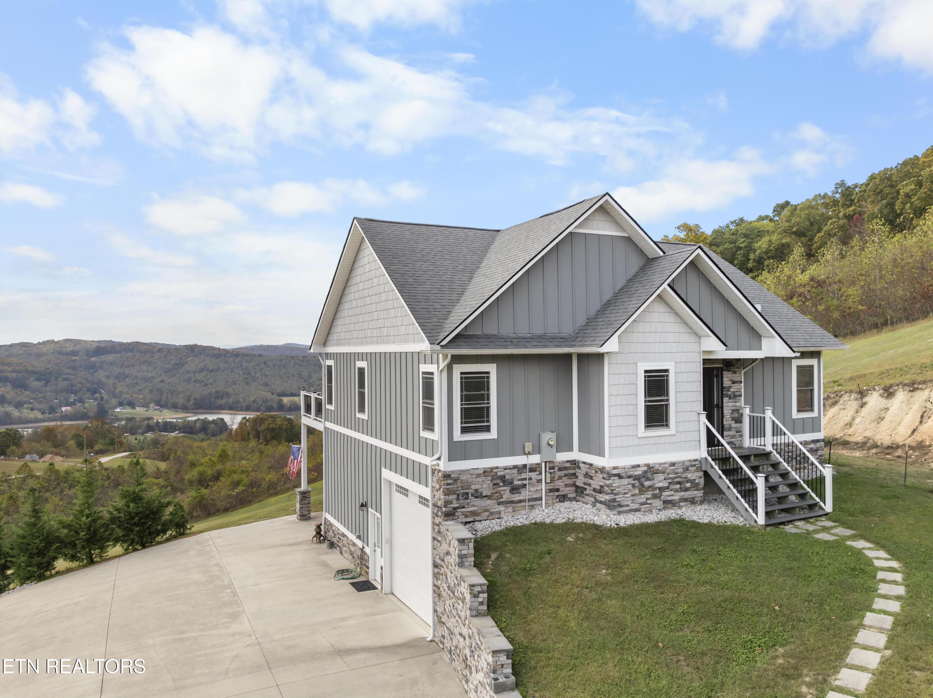 301 Mountain Way