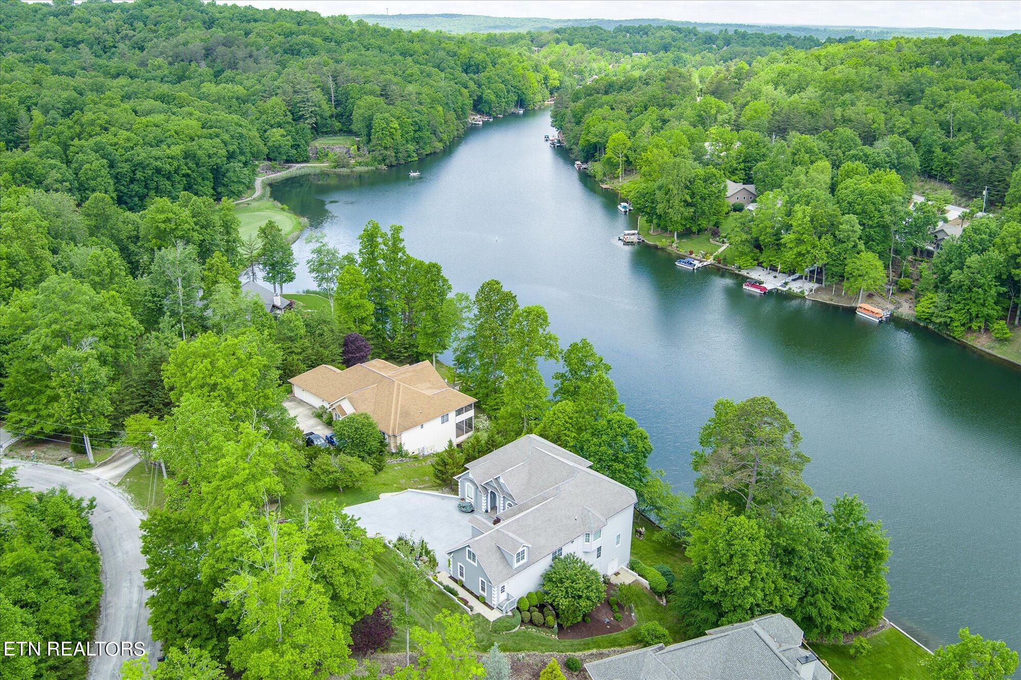145 Pineridge Loop