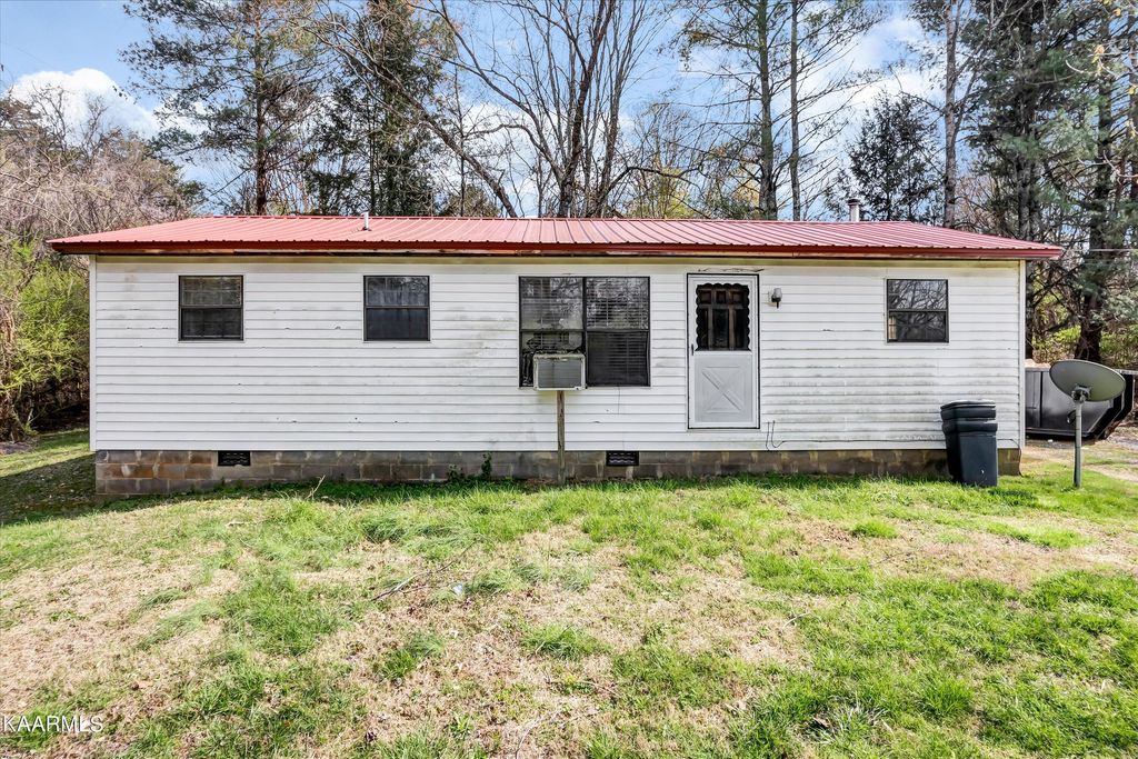 Photo of 3448 Pearly Smith Rd, Louisville, TN 37777 (MLS # 1221051)