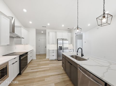 Tiny photo for 180 Kahite Greens Place, Vonore, TN 37885 (MLS # 1328537)