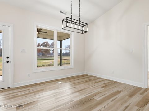 Tiny photo for 180 Kahite Greens Place, Vonore, TN 37885 (MLS # 1328537)