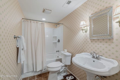 Tiny photo for 5304 Hickory Hollow Rd, Knoxville, TN 37919 (MLS # 1344925)