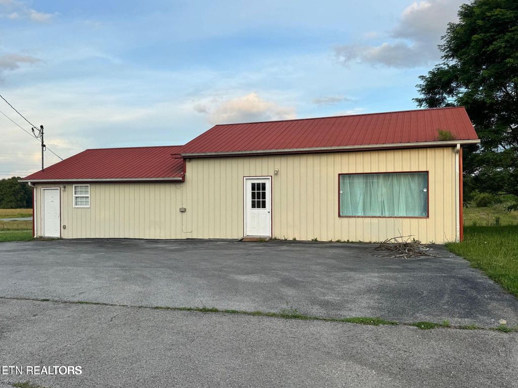 Photo of 5521 S York Hwy, Grimsley, TN 38565 (MLS # 1323348)