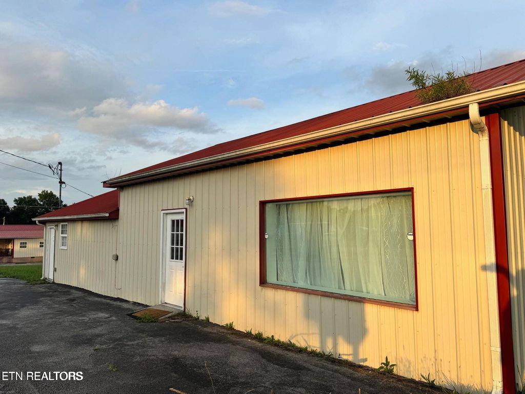 Photo of 5521 S York Hwy, Grimsley, TN 38565 (MLS # 1323348)