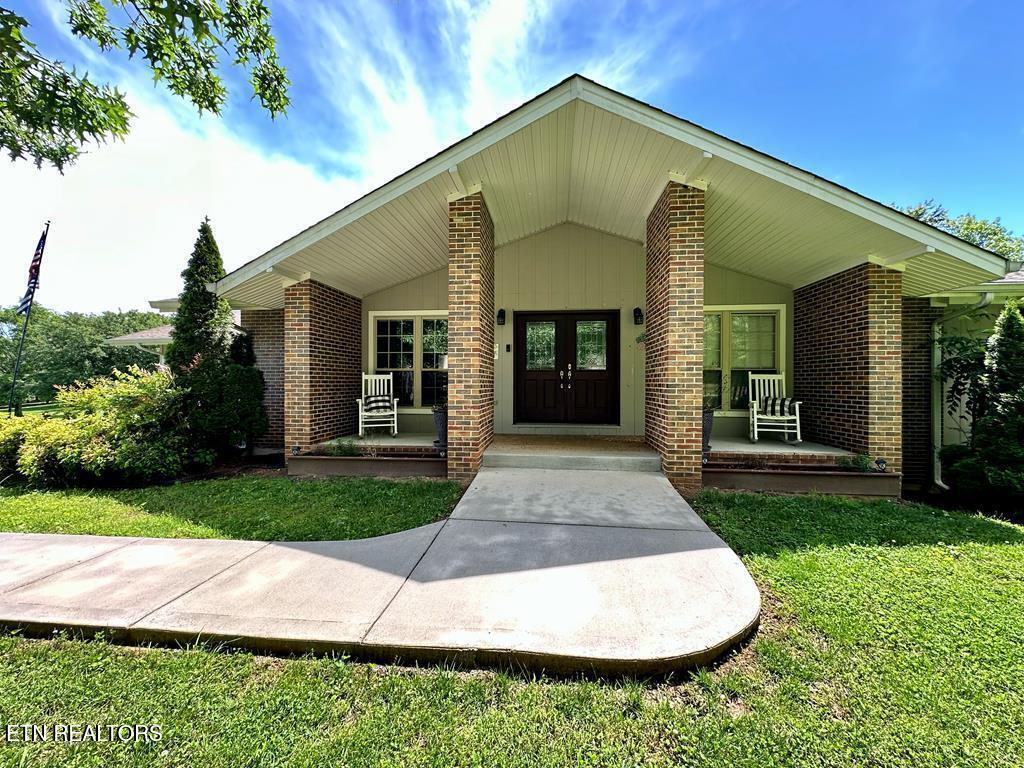 2205 Hidden Cove Rd Rd