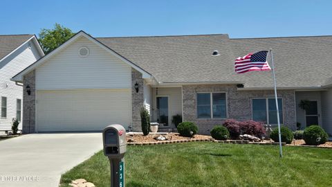 Photo of 336 Woodgate Drive, Crossville, TN 38571 (MLS # 1337931)