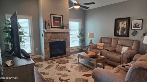 Tiny photo for 336 Woodgate Drive, Crossville, TN 38571 (MLS # 1337931)