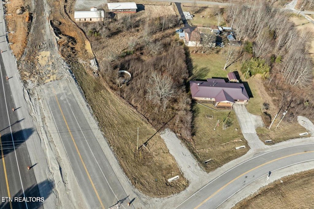 Photo of 13 Whittenburg Rd, Crossville, TN 38571 (MLS # 1335391)