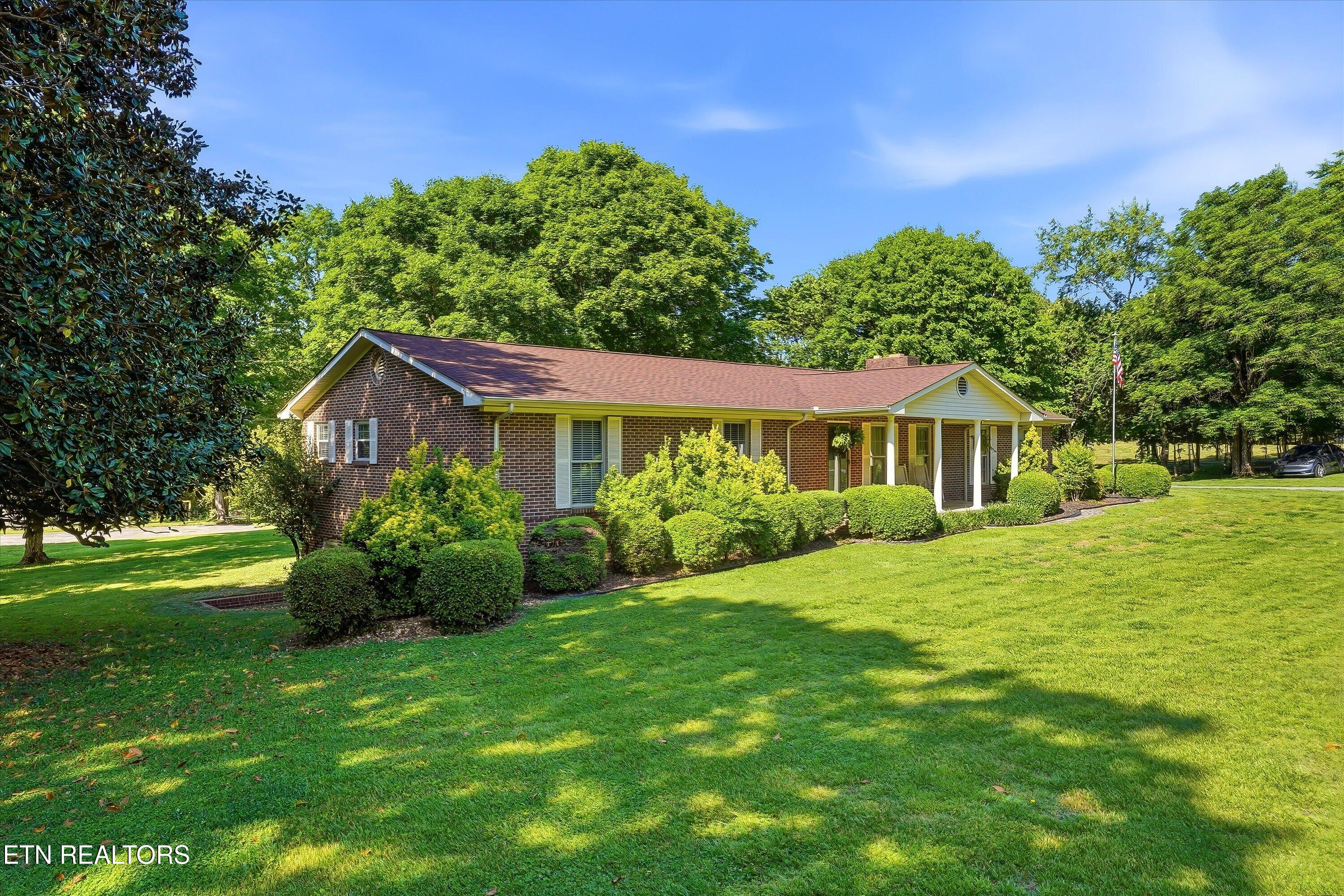 2104 Highway 163