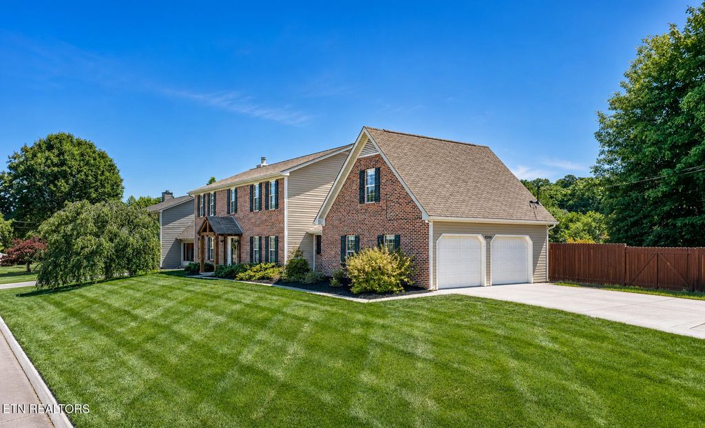 Photo of 9200 Countryway Drive, Knoxville, TN 37922 (MLS # 1339660)