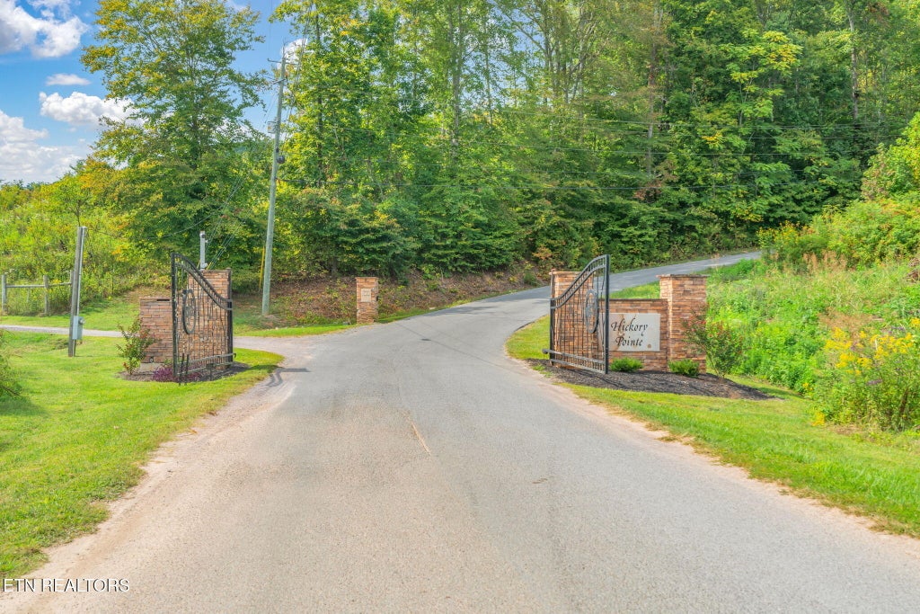 Photo of 148 Hickory Point, Maynardville, TN 37807 (MLS # 1356095)