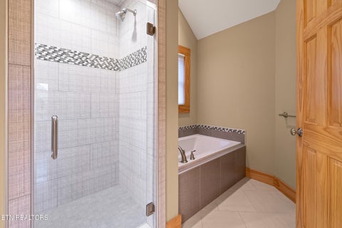 Tiny photo for 101 Grand Harbor Point PT, Rockwood, TN 37854 (MLS # 1349685)
