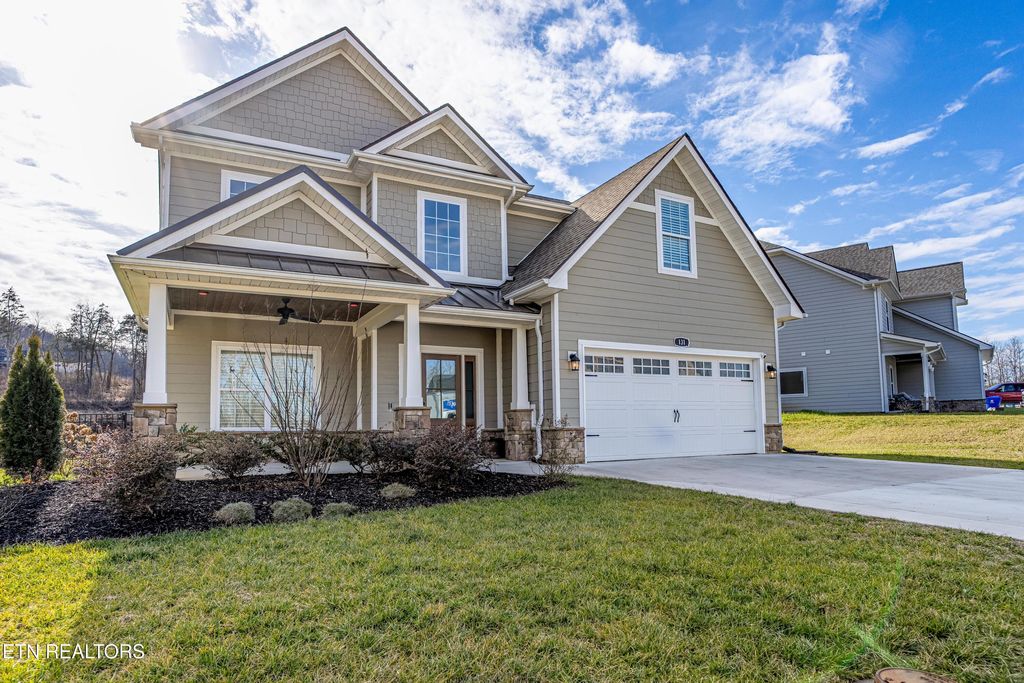 Photo of 131 Forest Creek Pkwy, Oak Ridge, TN 37830 (MLS # 1327767)