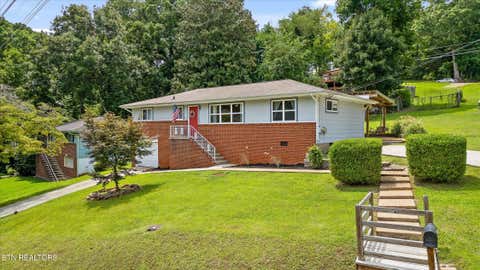 Tiny photo for 3620 Parkway Drive, Chattanooga, TN 37406 (MLS # 1350018)