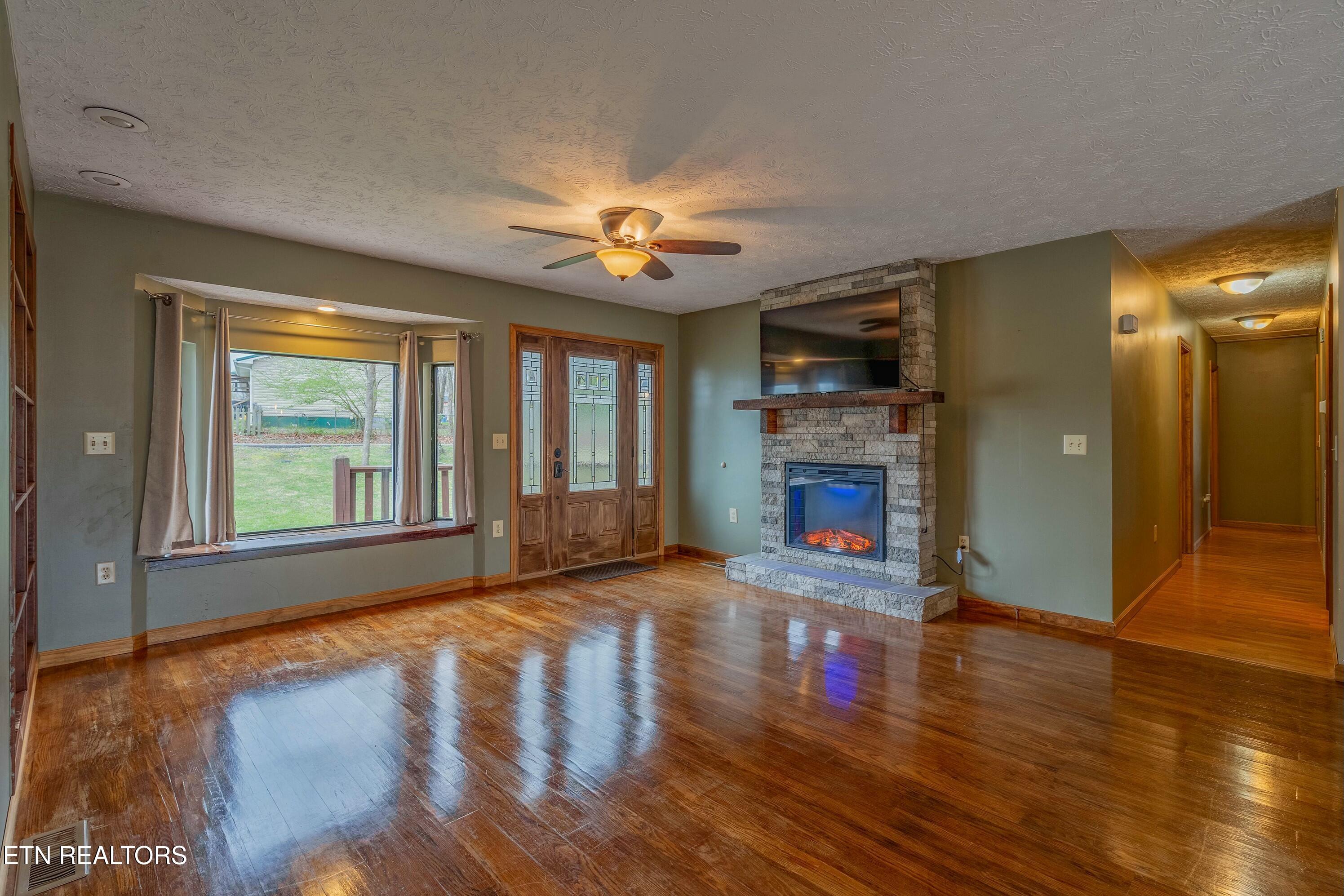 223 Old Mill Rd
