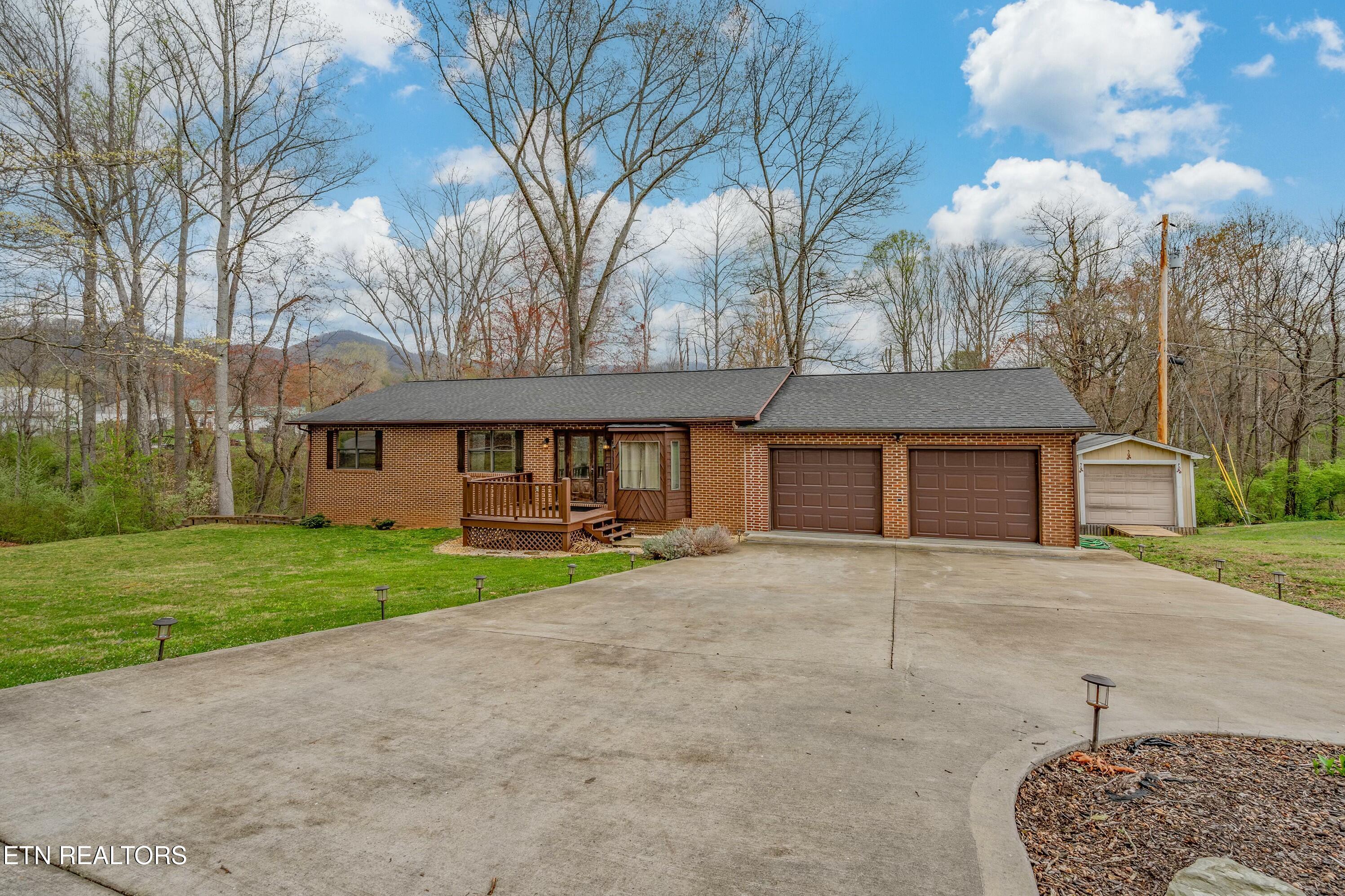 223 Old Mill Rd