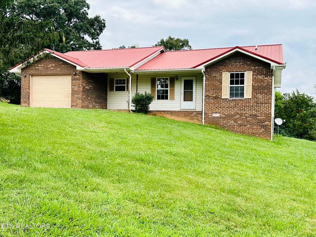Photo of 192 MICHAL Lane, New Tazewell, TN 37825 (MLS # 1238039)