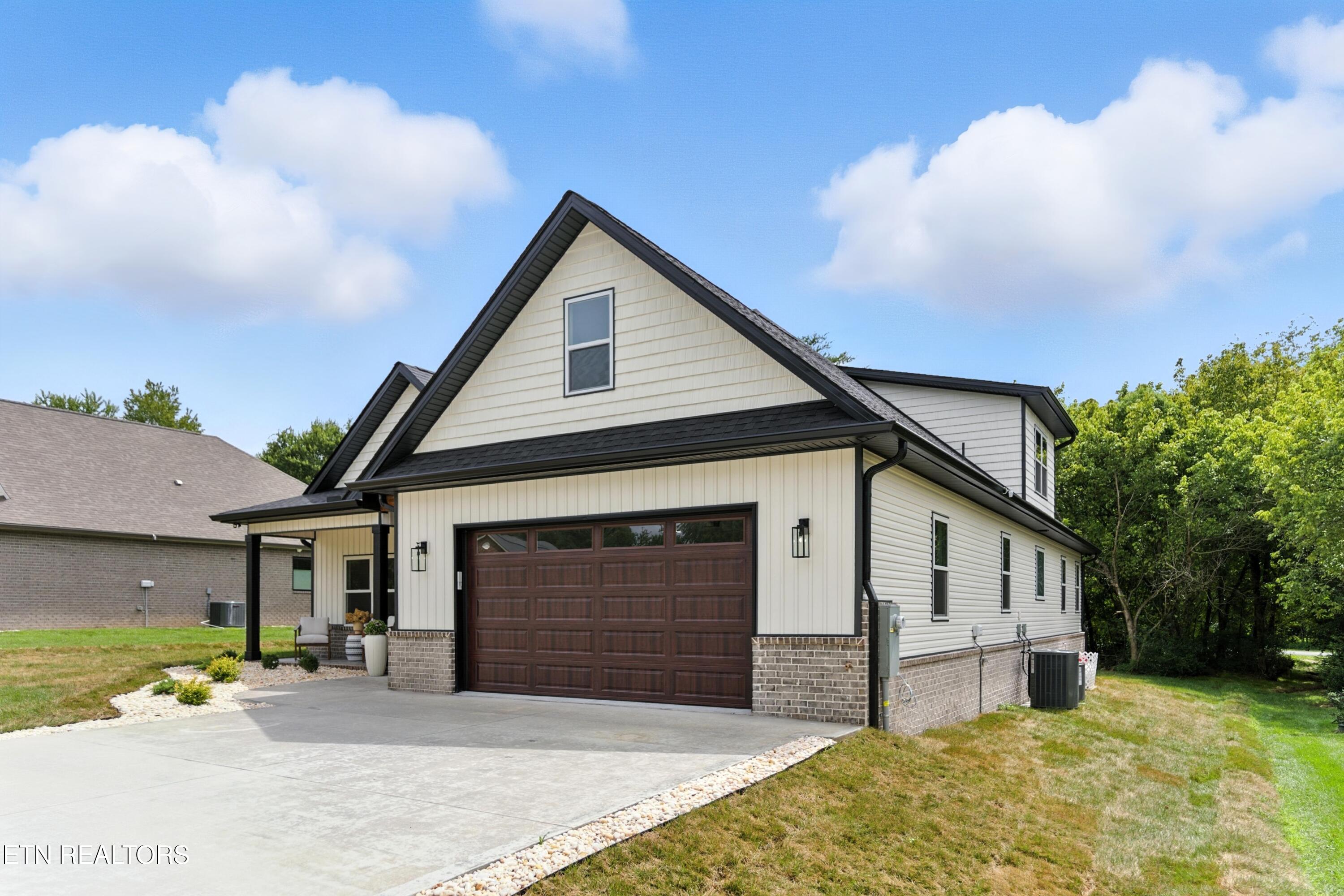 149 Gado Way