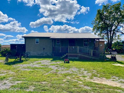 Photo of 141 Central Ave, Lancing, TN 37770 (MLS # 1317614)