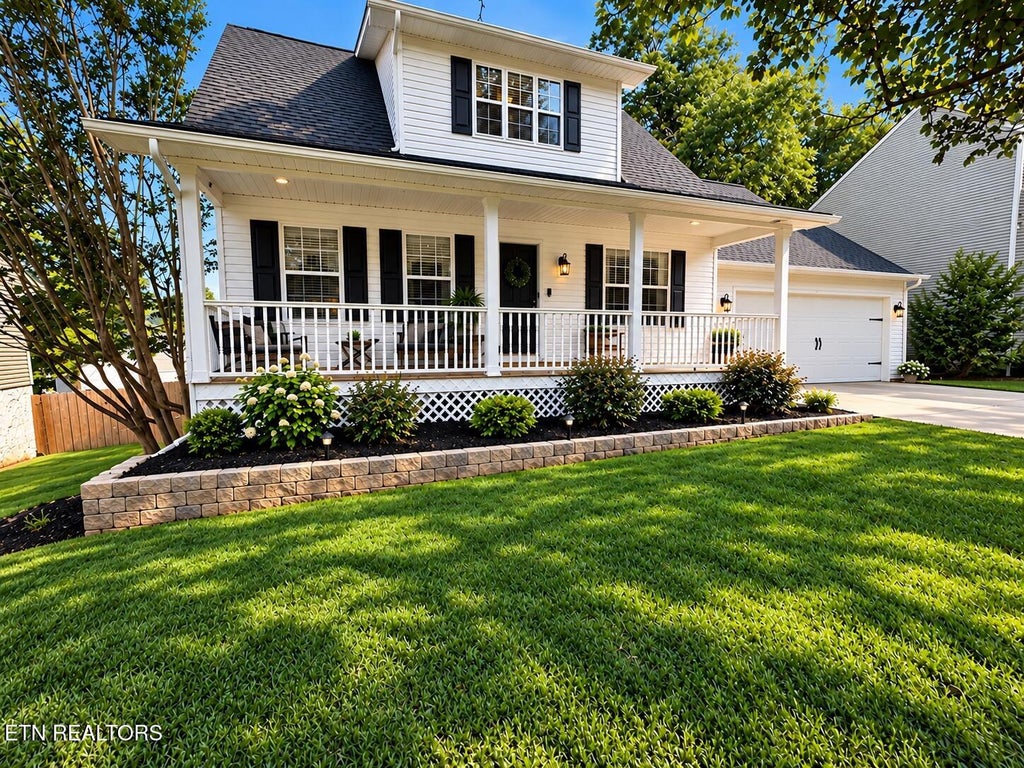 Photo of 172 Newport Way, Kingston, TN 37763 (MLS # 1356298)