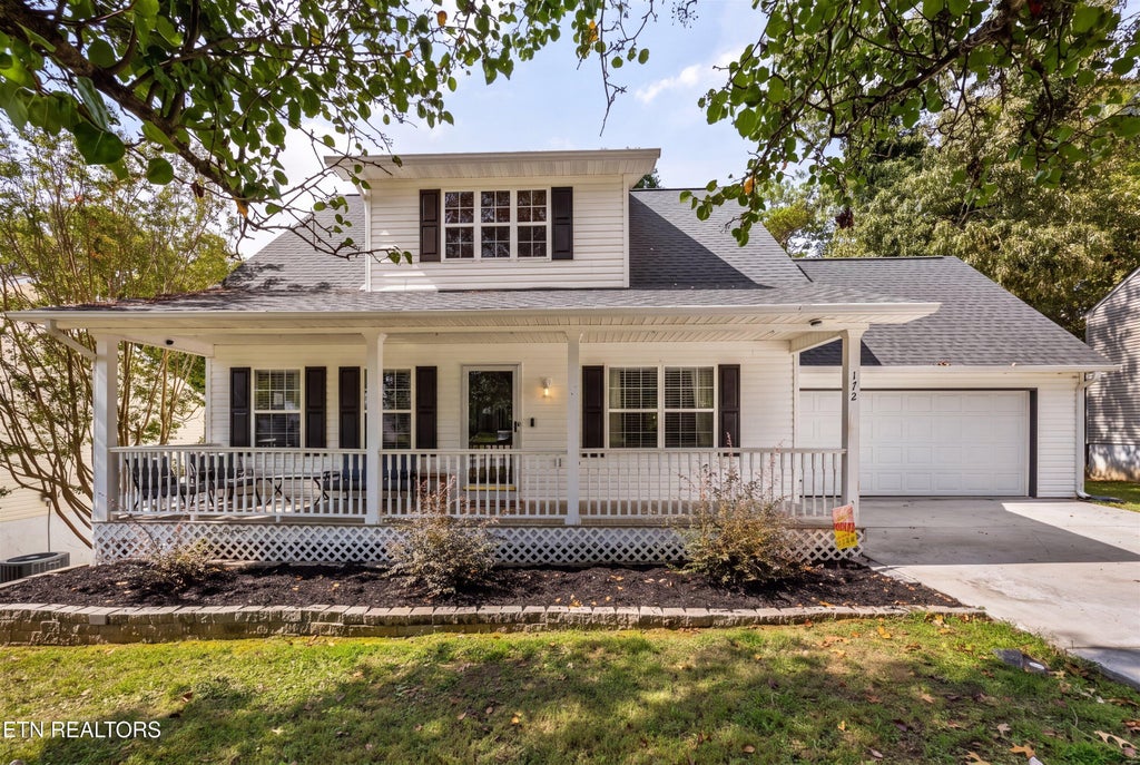 Photo of 172 Newport Way, Kingston, TN 37763 (MLS # 1356298)