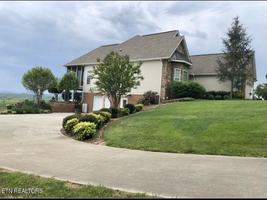 Photo of 2756 Hickory Ridge Rd, White Pine, TN 37890 (MLS # 1257088)