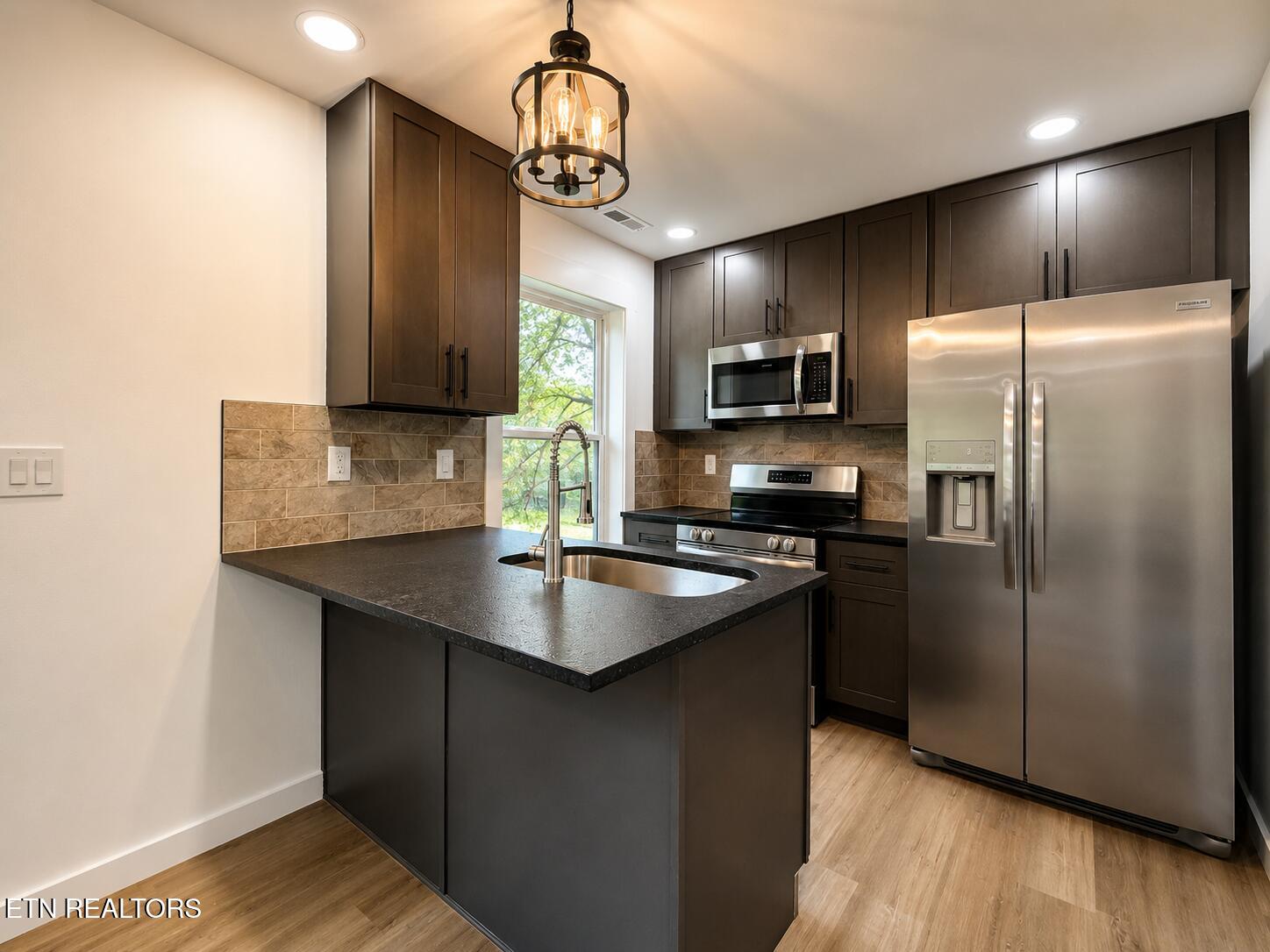 2221 Bernhurst Drive