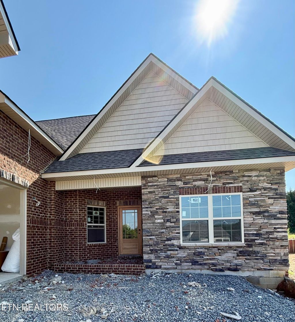 Photo of 1534 Tsuga Drive, Alcoa, TN 37701 (MLS # 1299247)