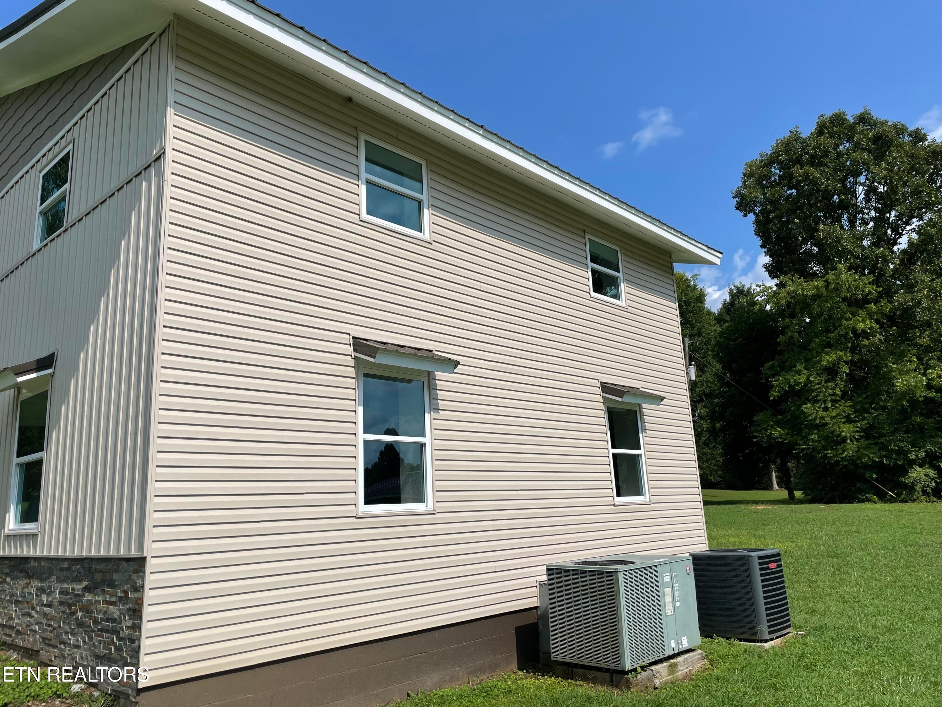 359 Community Drive