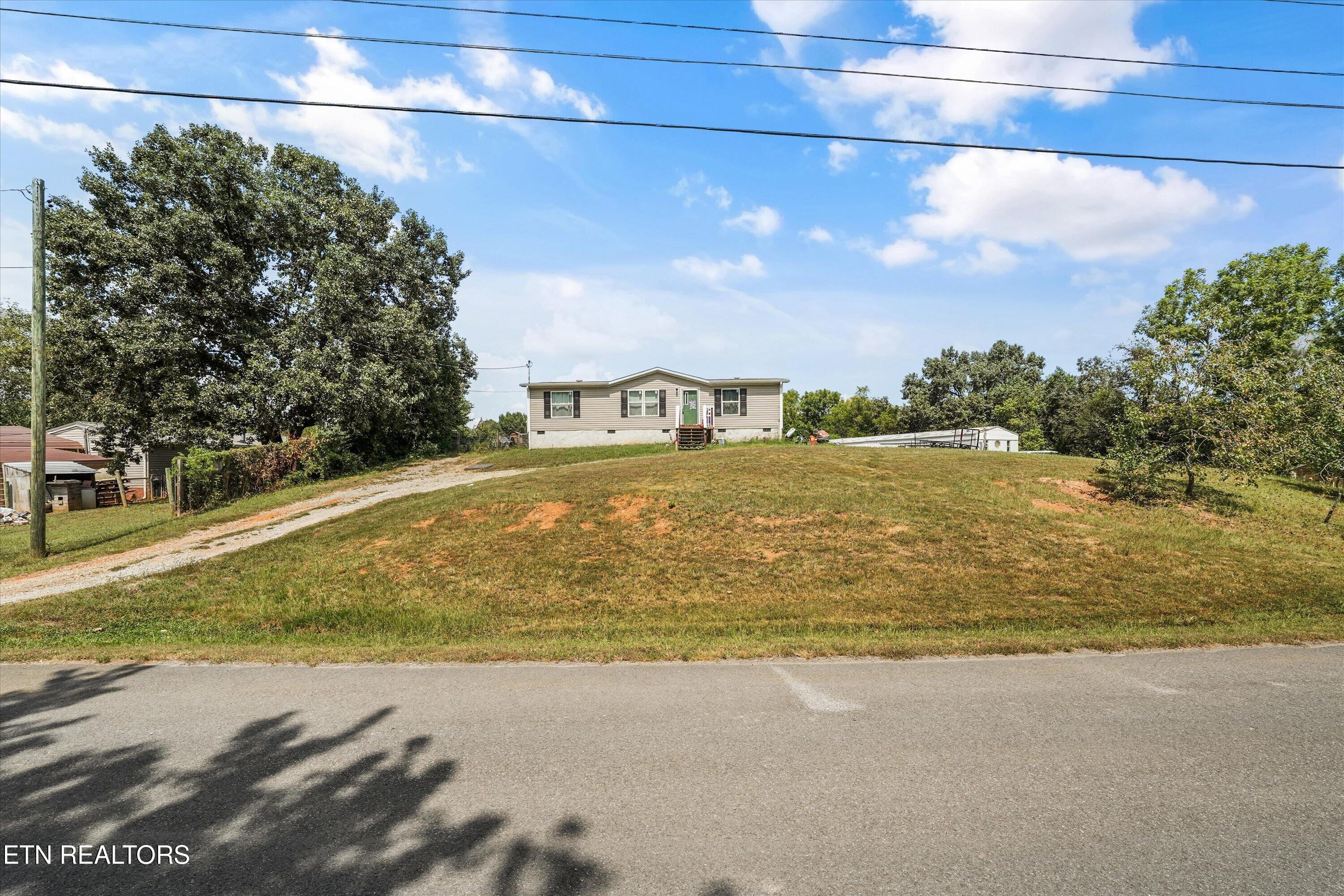 809 Shadrock Lane