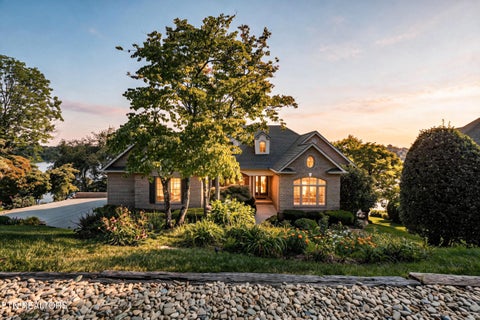 Tiny photo for 120 Coyatee Point Drive, Loudon, TN 37774 (MLS # 1353350)