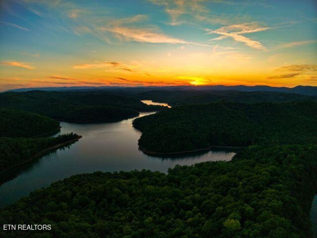 Photo of 148 Beech Grove Loop, Sharps Chapel, TN 37866 (MLS # 1340500)