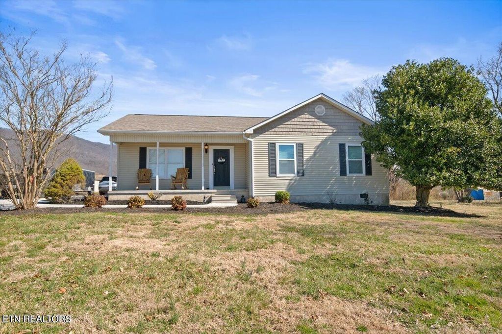 Photo of 330 Brown Drive, LaFollette, TN 37766 (MLS # 1330806)