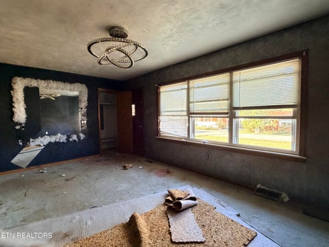 Tiny photo for 317 Woodlawn Drive, Kingston, TN 37763 (MLS # 1357622)