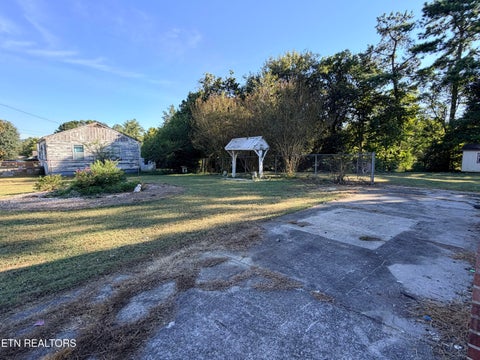 Tiny photo for 317 Woodlawn Drive, Kingston, TN 37763 (MLS # 1357622)