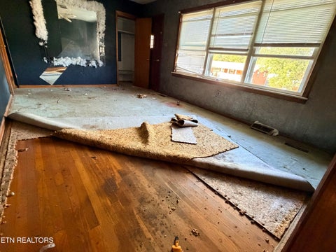 Tiny photo for 317 Woodlawn Drive, Kingston, TN 37763 (MLS # 1357622)