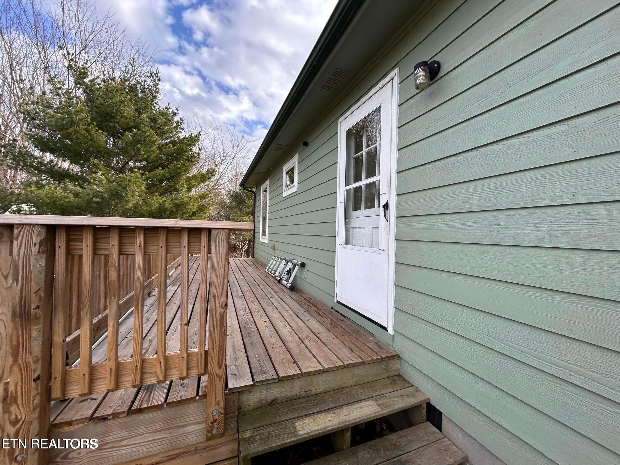 444 Tilmon West Lane