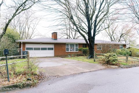 Photo of 3733 Timber Circle, Knoxville, TN 37920 (MLS # 1333125)