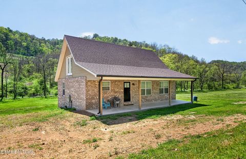 Photo of 525 Riley Creek Rd, Whitleyville, TN 38588 (MLS # 1336533)