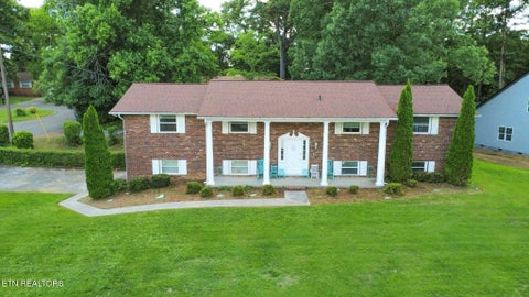 Photo of 1407 Rosalyn Drive, Knoxville, TN 37914 (MLS # 1346244)