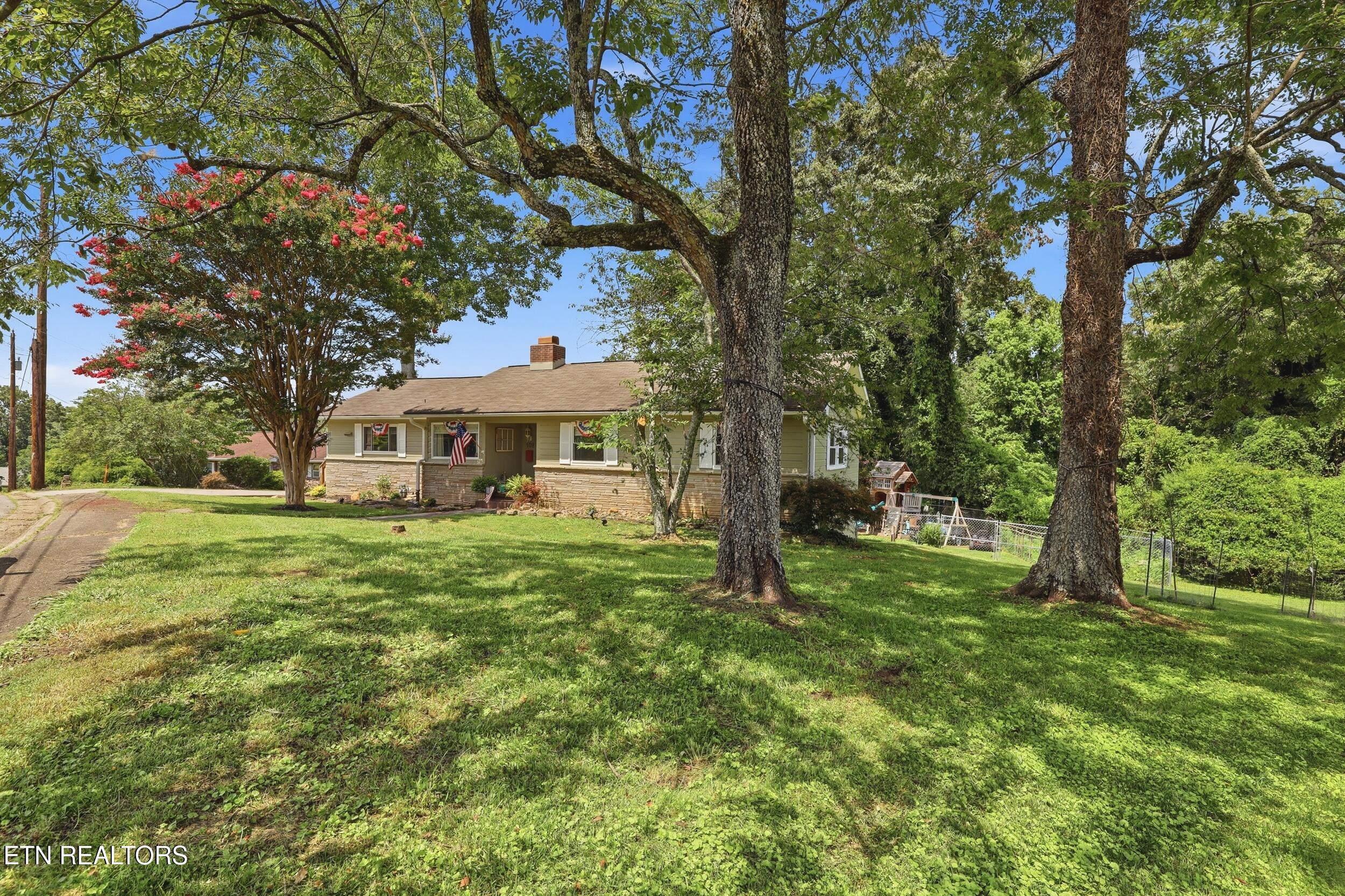 102 Nolan Rd