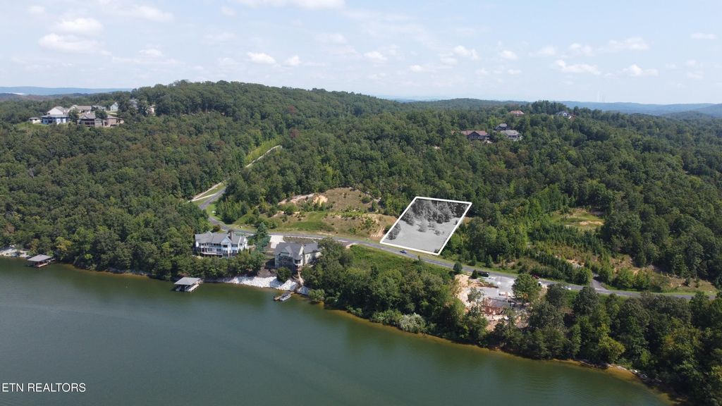Photo of Lot 398 W Mountain Drive, Rockwood, TN 37854 (MLS # 1313347)