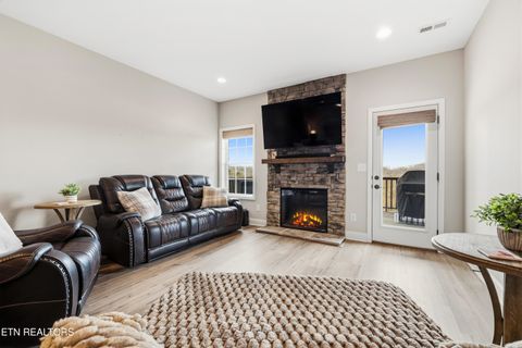 Tiny photo for 577 Timberline Drive, Lenoir City, TN 37772 (MLS # 1328213)