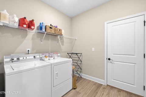 Tiny photo for 577 Timberline Drive, Lenoir City, TN 37772 (MLS # 1328213)