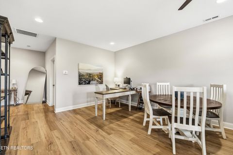 Tiny photo for 577 Timberline Drive, Lenoir City, TN 37772 (MLS # 1328213)