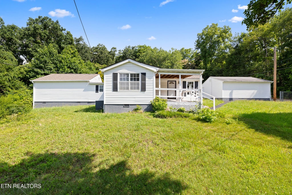 Photo of 7001 Bert Newman Lane, Knoxville, TN 37931 (MLS # 1345713)