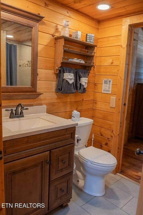 Tiny photo for 3046 Engle Town Rd, Pigeon Forge, TN 37862 (MLS # 1359797)