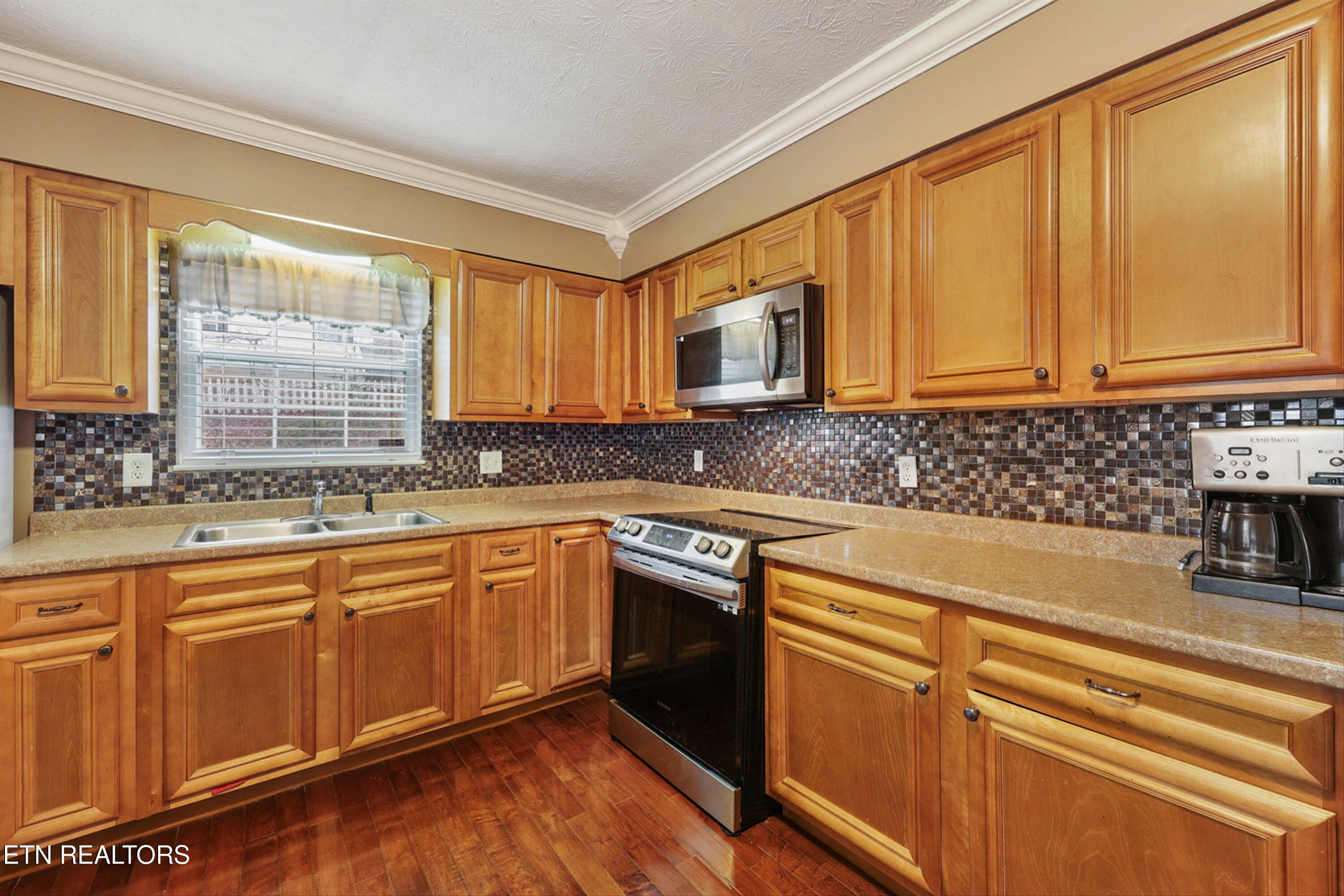 156 Hollifield Drive