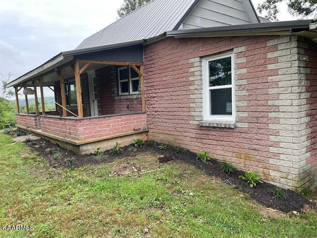 Photo of 947 Sartain Rd, White Pine, TN 37890 (MLS # 1236717)